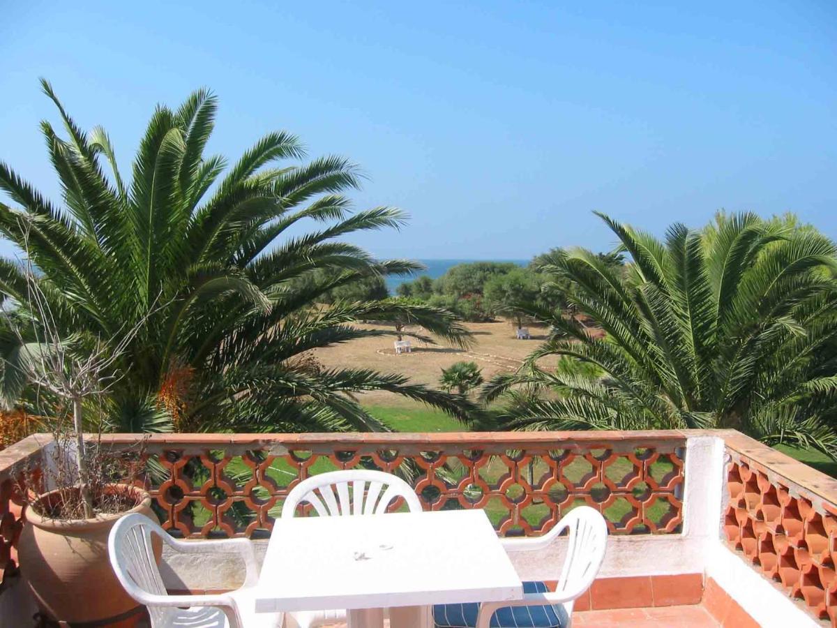 Villa Malyma Beach Front 10,000M2 Botanic Garden Саора Екстер'єр фото